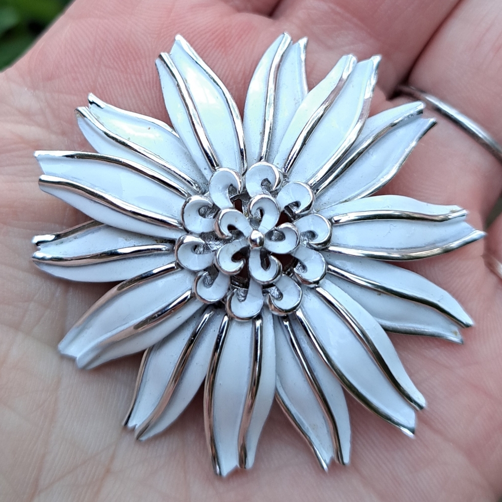 Vintage Enamel Flower Trifari with Crown Brooch 1955 - 1960s